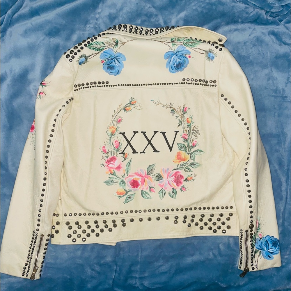 Gucci Mens Exclusive White Hand painted Floral Studded Leather Jacket - Picture 2 of 10